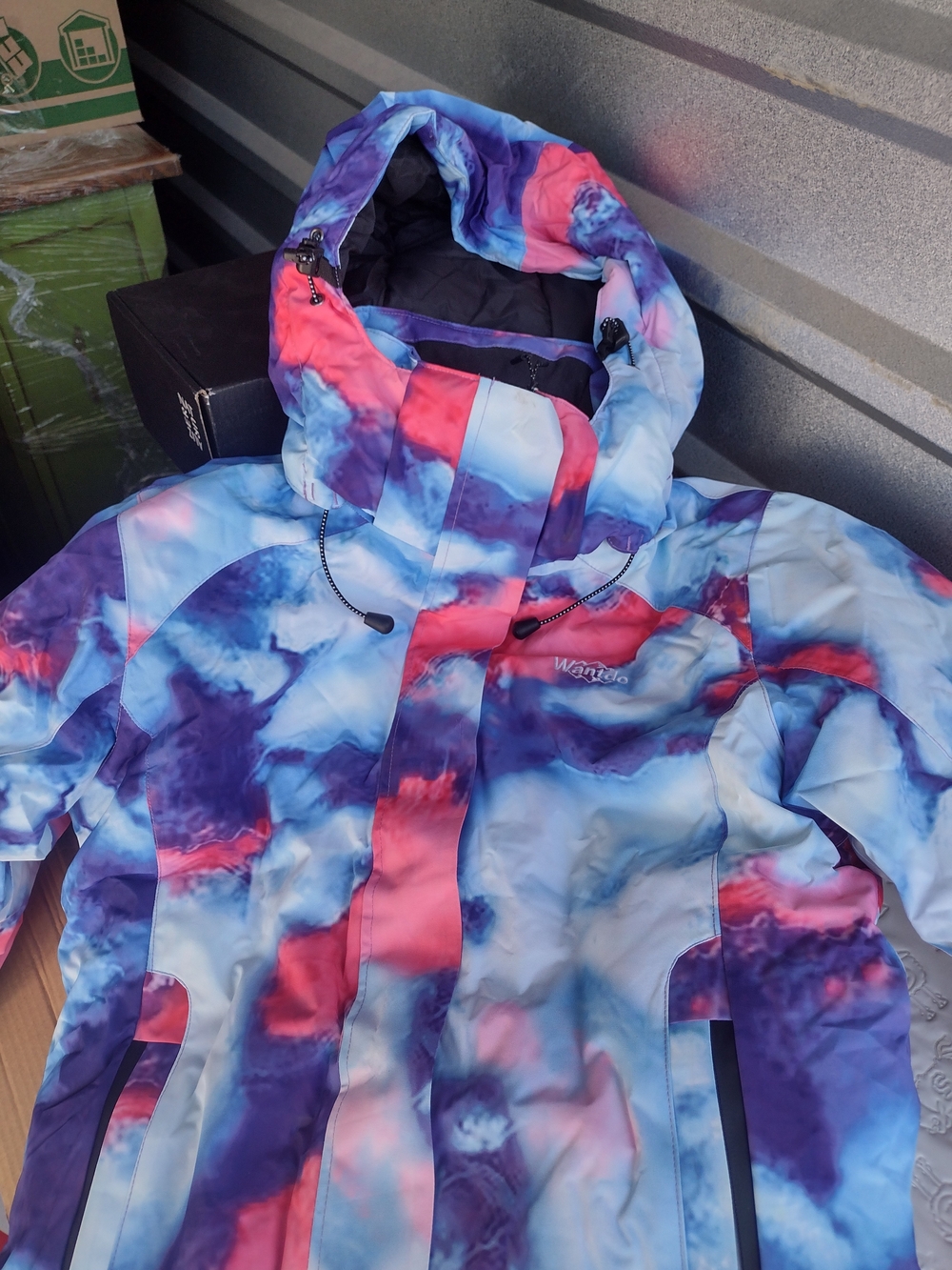 Waterproof Hooded Jacket in Blue-Purple-Pink Tie-Dye